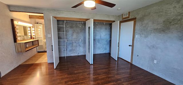 907 Hillyer ST, San Marcos, TX 78666