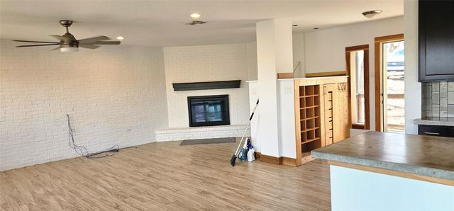 907 Hillyer ST, San Marcos, TX 78666