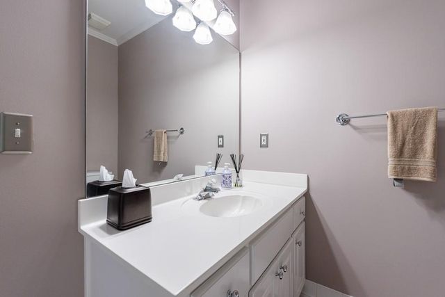 4470 Crestwicke Pointe NE, Atlanta, GA 30319