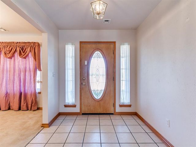 500 SE 24th Street, Newcastle, OK 73065