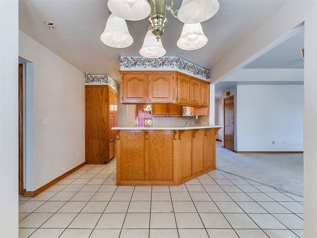 500 SE 24th Street, Newcastle, OK 73065