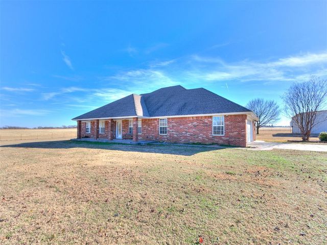 500 SE 24th Street, Newcastle, OK 73065