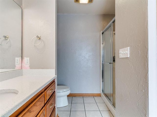 500 SE 24th Street, Newcastle, OK 73065