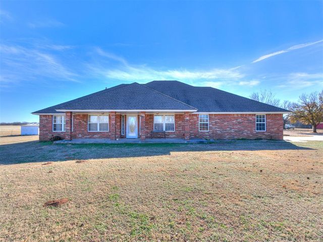 500 SE 24th Street, Newcastle, OK 73065