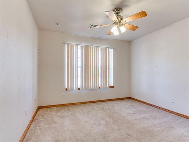 500 SE 24th Street, Newcastle, OK 73065