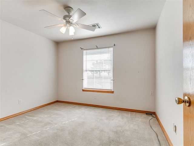 500 SE 24th Street, Newcastle, OK 73065