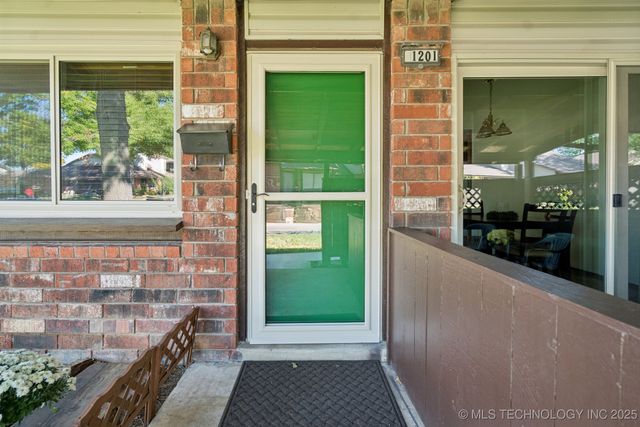 1201 S 110th East Avenue 1A, Tulsa, OK 74128