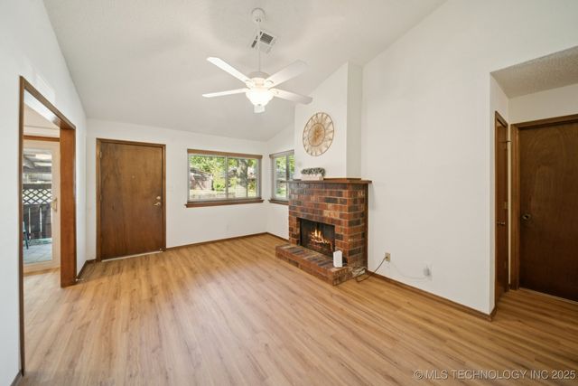 1201 S 110th East Avenue 1A, Tulsa, OK 74128