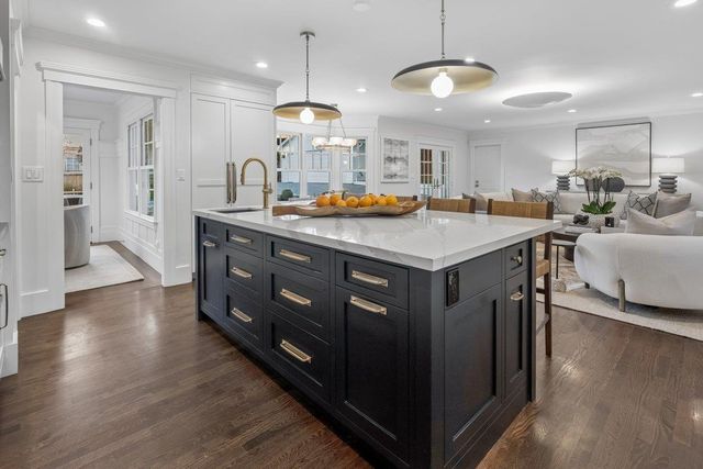 1347 Montero Avenue, Burlingame, CA 94010