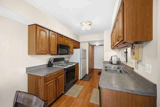 16054 85th Place 0, Tinley Park, IL 60487