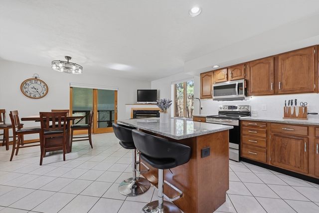 163 Gulf Street, Shrewsbury, MA 01545