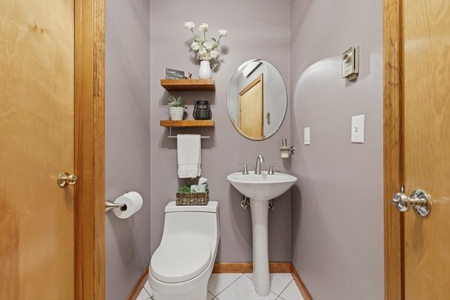 163 Gulf Street, Shrewsbury, MA 01545