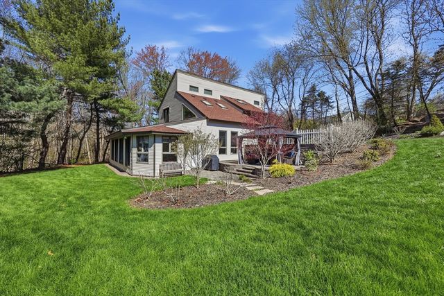 163 Gulf Street, Shrewsbury, MA 01545