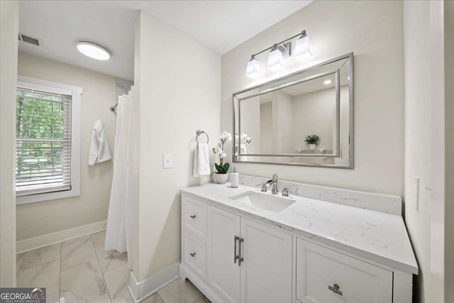 4101 Thunderbird Drive SE, Marietta, GA 30067