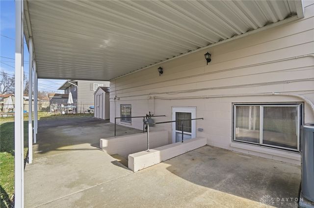 419 Falcon Drive, New Carlisle, OH 45344