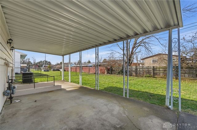 419 Falcon Drive, New Carlisle, OH 45344