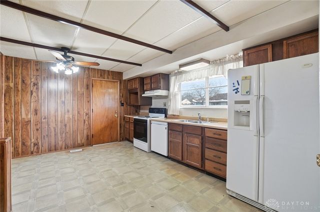 419 Falcon Drive, New Carlisle, OH 45344