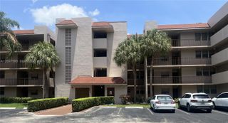 9531 Seagrape Dr 305, Davie, FL 33324