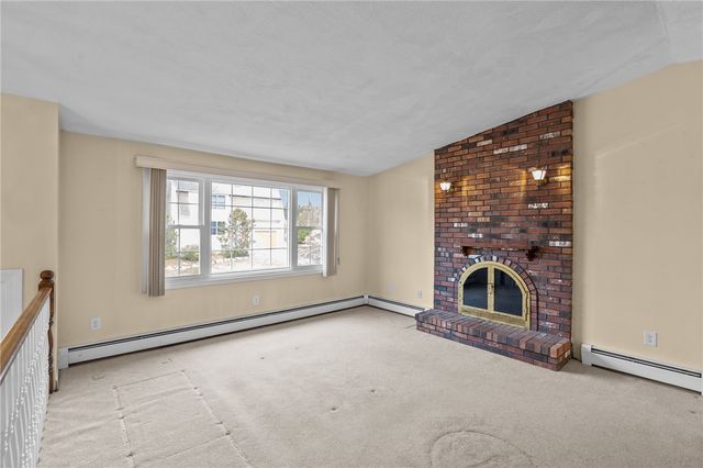 8 Joyce Drive, North Providence, RI 02911
