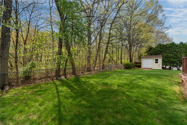 8 Joyce Drive, North Providence, RI 02911