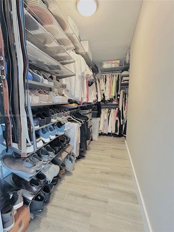 1175 NE 131st St, North Miami, FL 33161