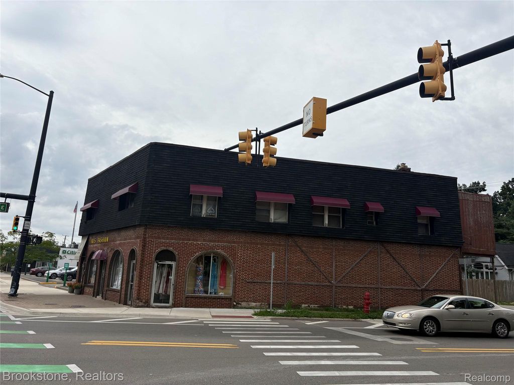 23059 Woodward Avenue 2, Ferndale, MI 48220