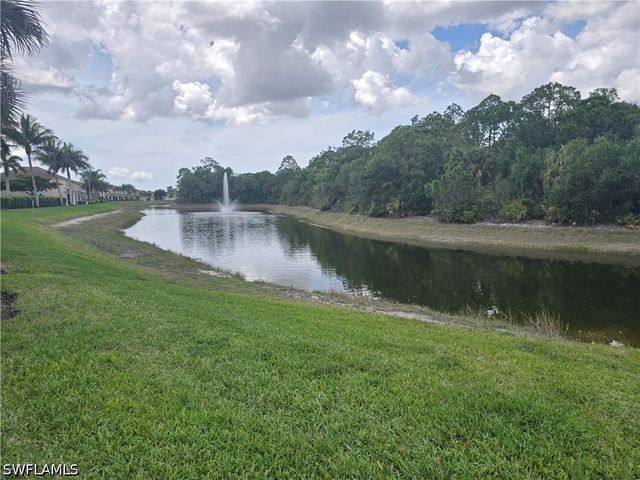 1437 Weeping Willow CT, Cape Coral, FL 33909