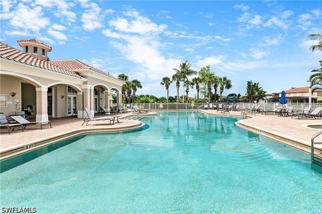 1437 Weeping Willow CT, Cape Coral, FL 33909