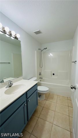 5172 Leeds RD, Fort Myers, FL 33907