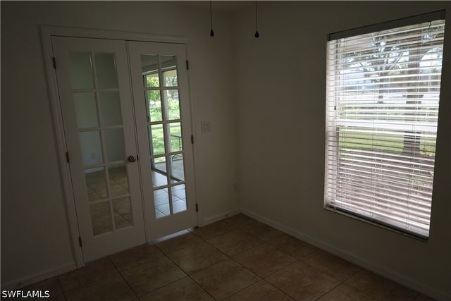 5172 Leeds RD, Fort Myers, FL 33907
