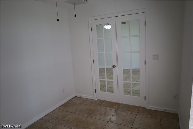 5172 Leeds RD, Fort Myers, FL 33907