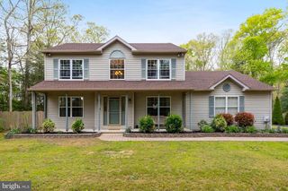 563 CROW POND RD, Pittsgrove, NJ 08318