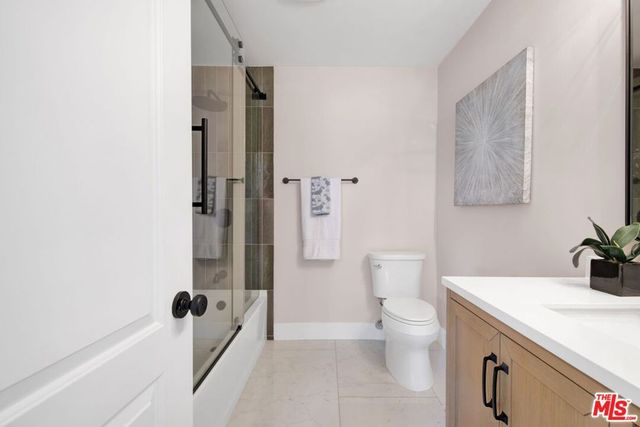 5011 W 131st Street, Hawthorne, CA 90250