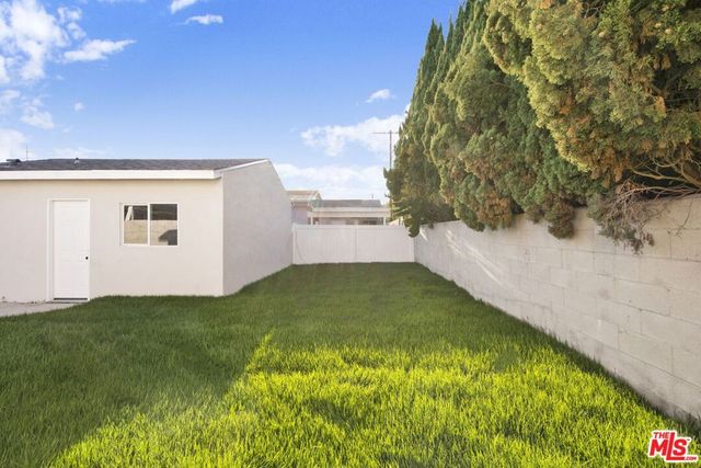 5011 W 131st Street, Hawthorne, CA 90250