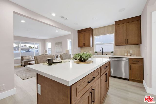 5011 W 131st Street, Hawthorne, CA 90250