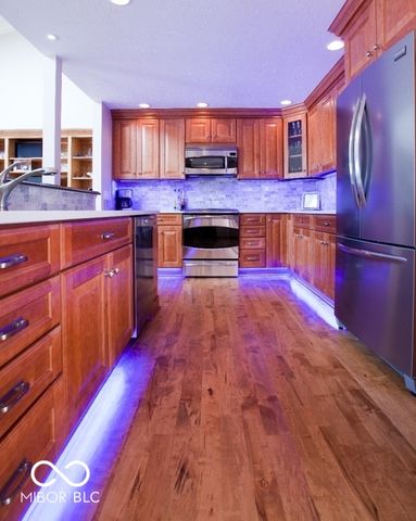 305 Baywood Court, Noblesville, IN 46062