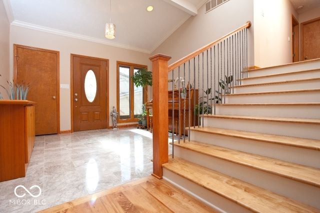 305 Baywood Court, Noblesville, IN 46062