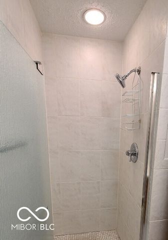 305 Baywood Court, Noblesville, IN 46062