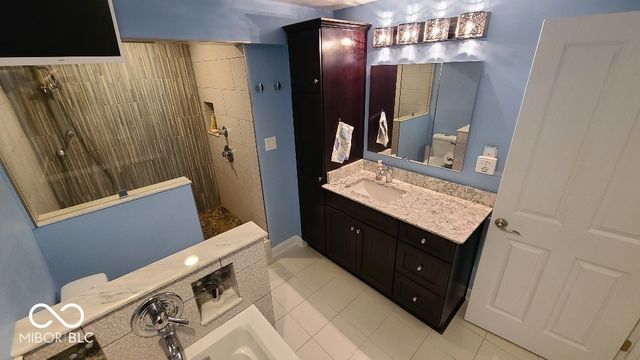 305 Baywood Court, Noblesville, IN 46062