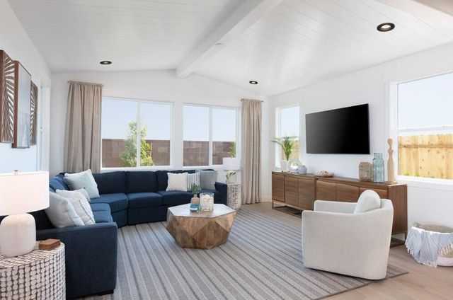 4424 Canyon Coral Way, Rancho Cordova, CA 95742