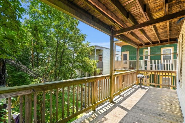 76 Bellevue St, Boston, MA 02125