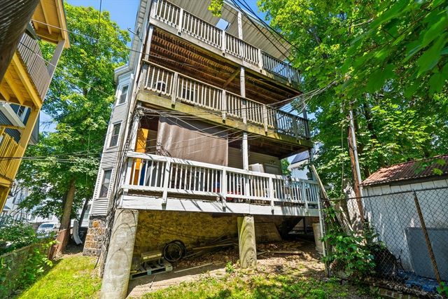 76 Bellevue St, Boston, MA 02125