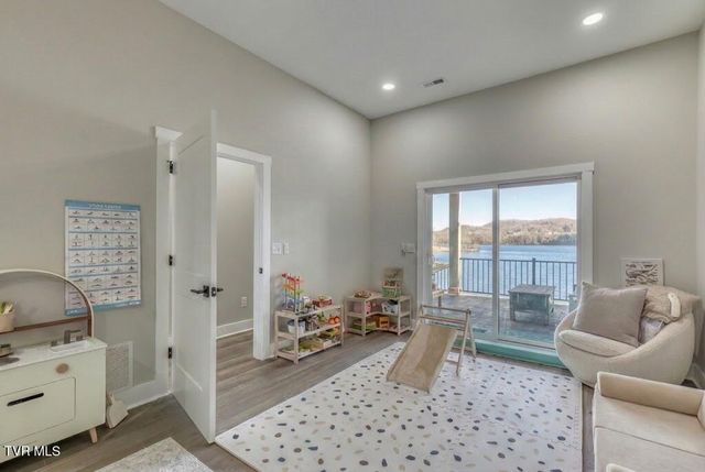 4160 Bristol Highway 503, Johnson City, TN 37601