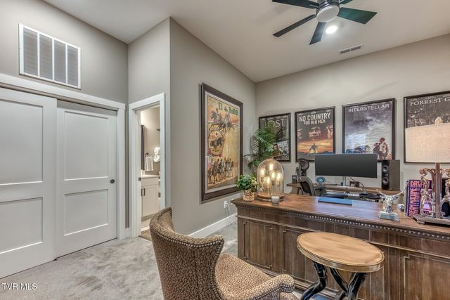 4160 Bristol Highway 503, Johnson City, TN 37601