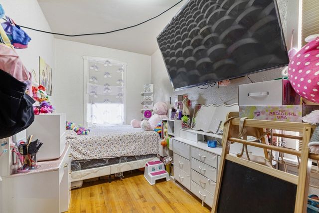 2314 W 25th Street, Chicago, IL 60608