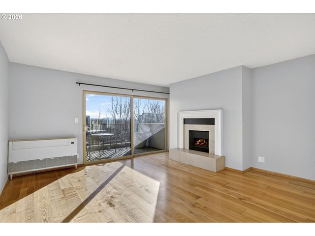 2221 Sw 1ST Ave 625, Portland, OR 97201