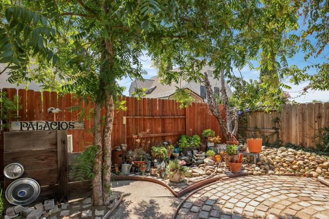 1189 Merganser Pl, Manteca, CA 95337