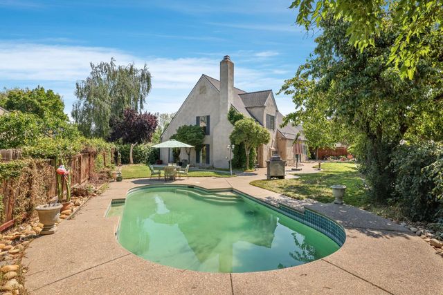 1189 Merganser Pl, Manteca, CA 95337