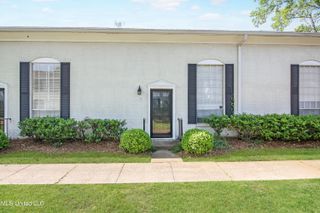5025 Wayneland Drive, G5, Jackson, MS 39211