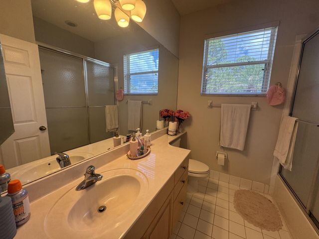 1528 SE Holyrood Lane, Port St. Lucie, Port St Lucie, FL 34952